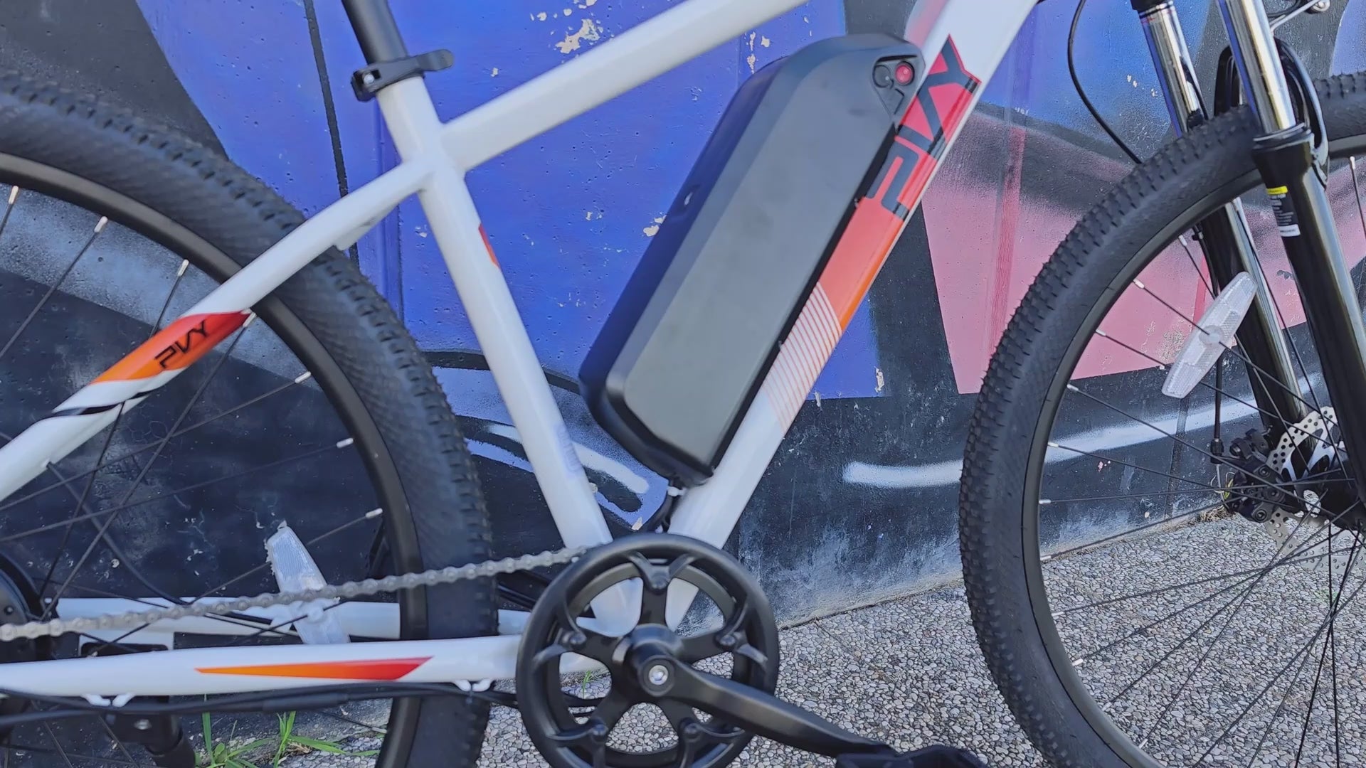 Φόρτωση βίντεο: 